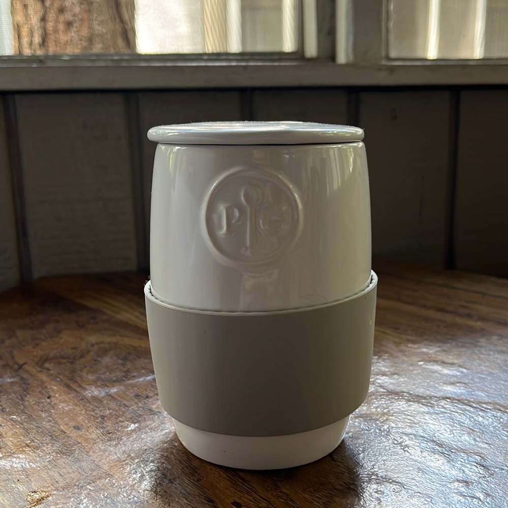 Pampered Chef Ceramic Egg Cooker